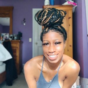 Meet your Posher, Tabithia